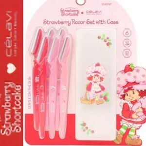 Celavi X Strawberry Shortcake Strawberry Razor Set w/Case